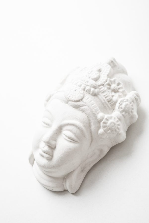 Голова Будды. Гипсовый интерьерный декор