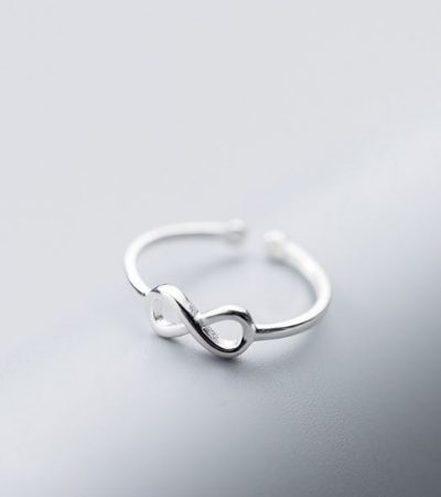 Серебряное кольцо с символом «бесконечность» Infinity