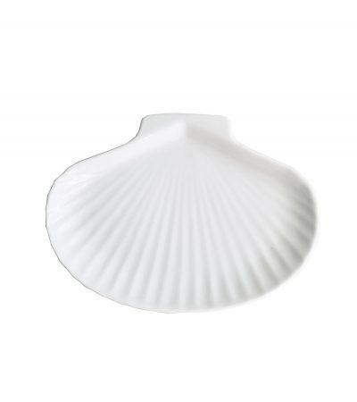 Небольшая белая фарфоровая тарелочка Shell для хранения бижутерии, мелких украшений
