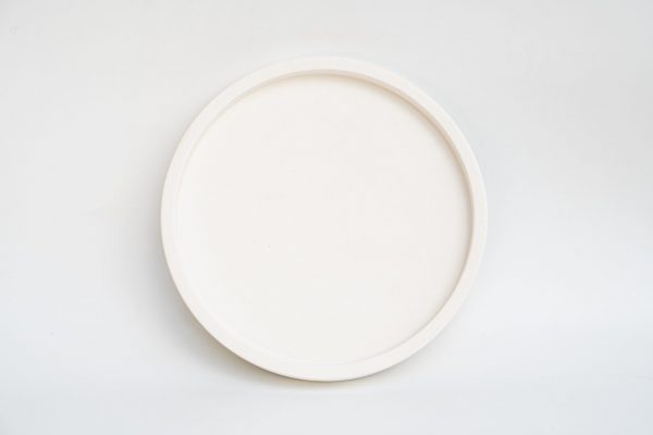 Великий білий інтер'єрний піднос Round White «30» — для декору та зберігання дрібниць. Мінімалістичний круглий білий піднос ручної роботи
