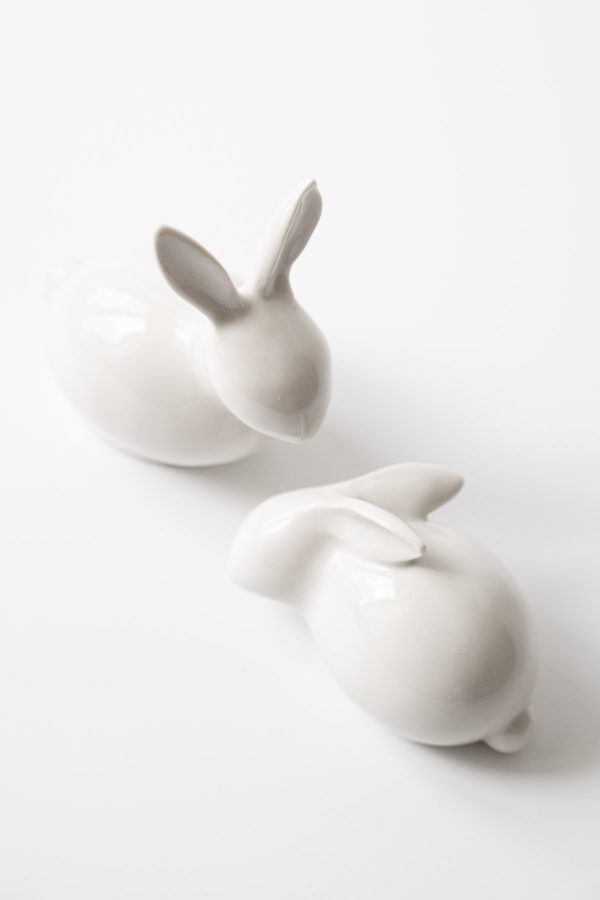 Білі порцелянові кролики, декоративні фігурки кроликів в інтер'єр